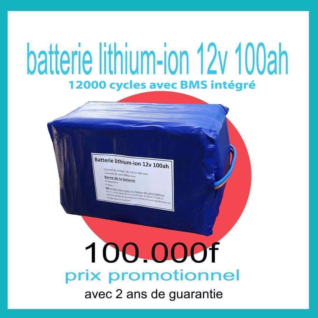 Batterie lithium-ion 12v 100ah habillé 1,2kwh